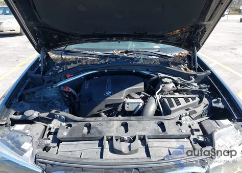 2016 BMW X3 xDrive28I z USA, uszkodzony, nr VIN 5UXWX9C56G0D91622